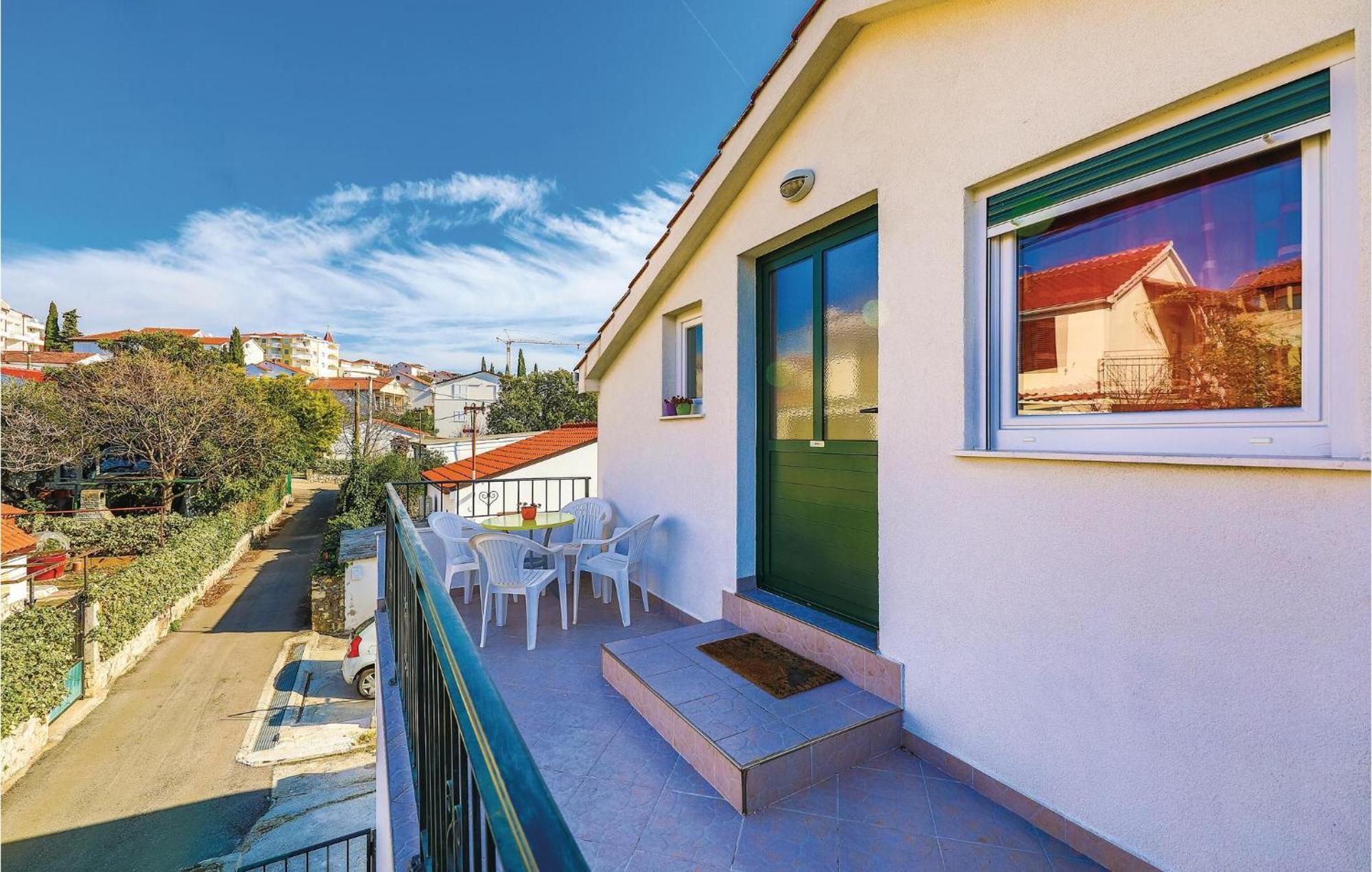 Gorgeous Apartment In Seget Vranjica Εξωτερικό φωτογραφία